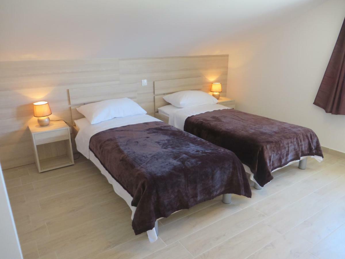 Luka Apartments Biograd Na Moru Exterior photo